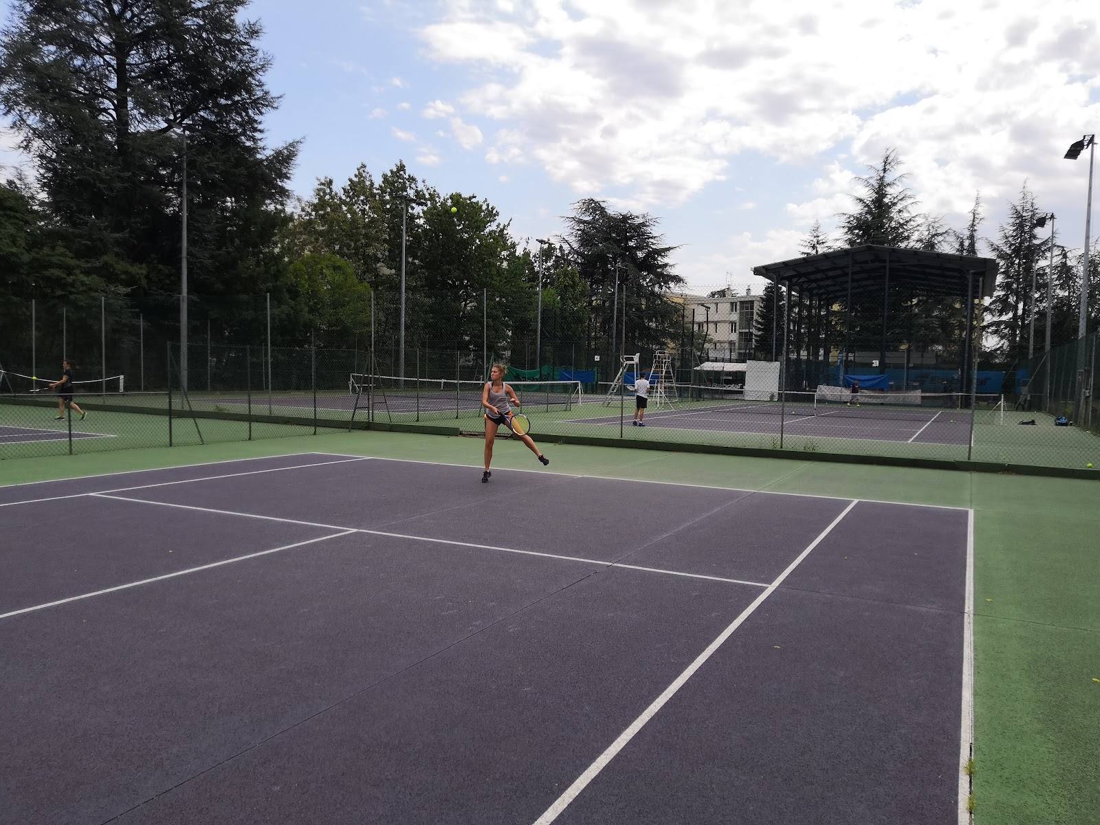 MUNICIPAL 5EME (TENNIS CLUB)