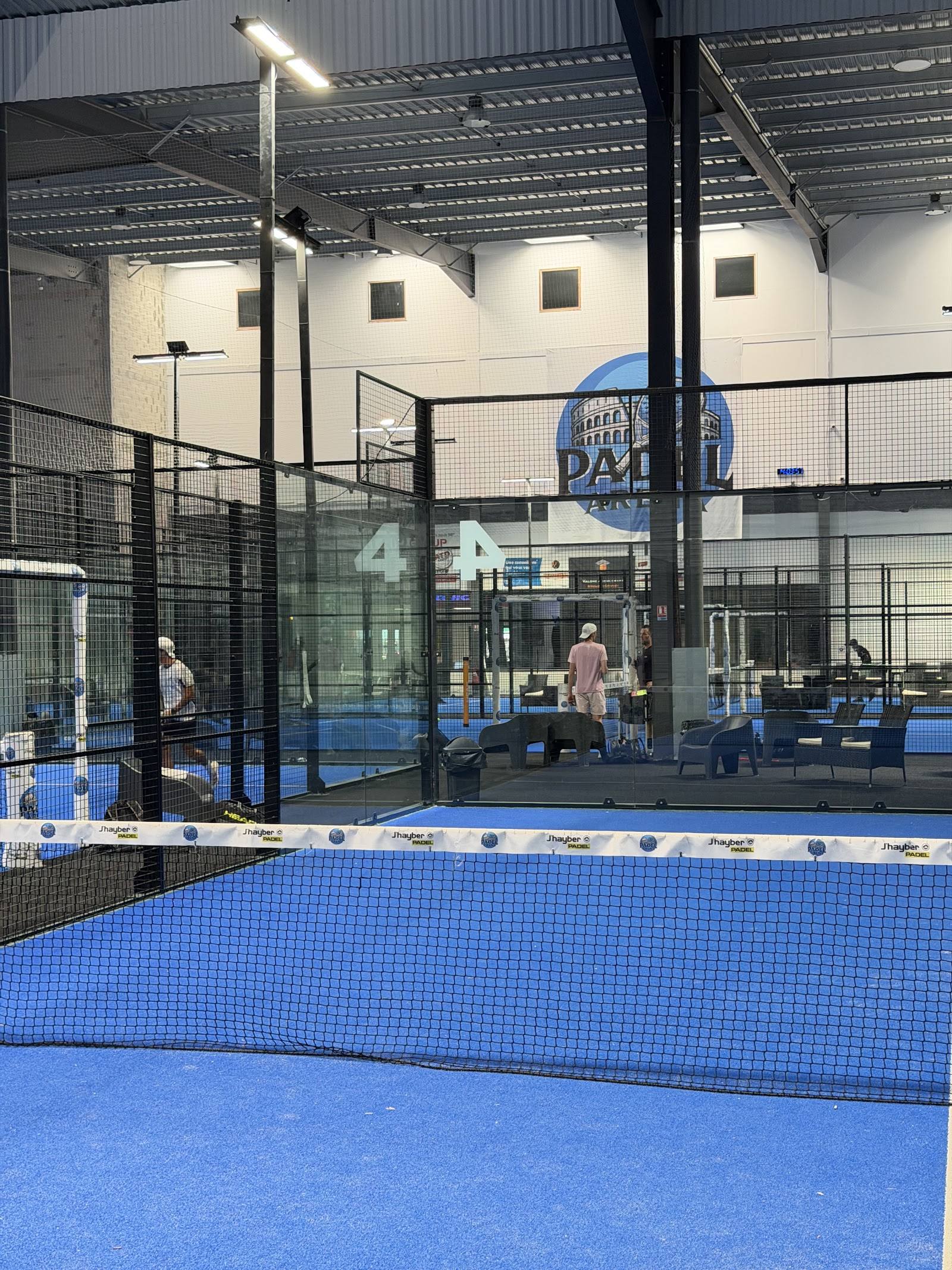 Padel Indoor Arena 83