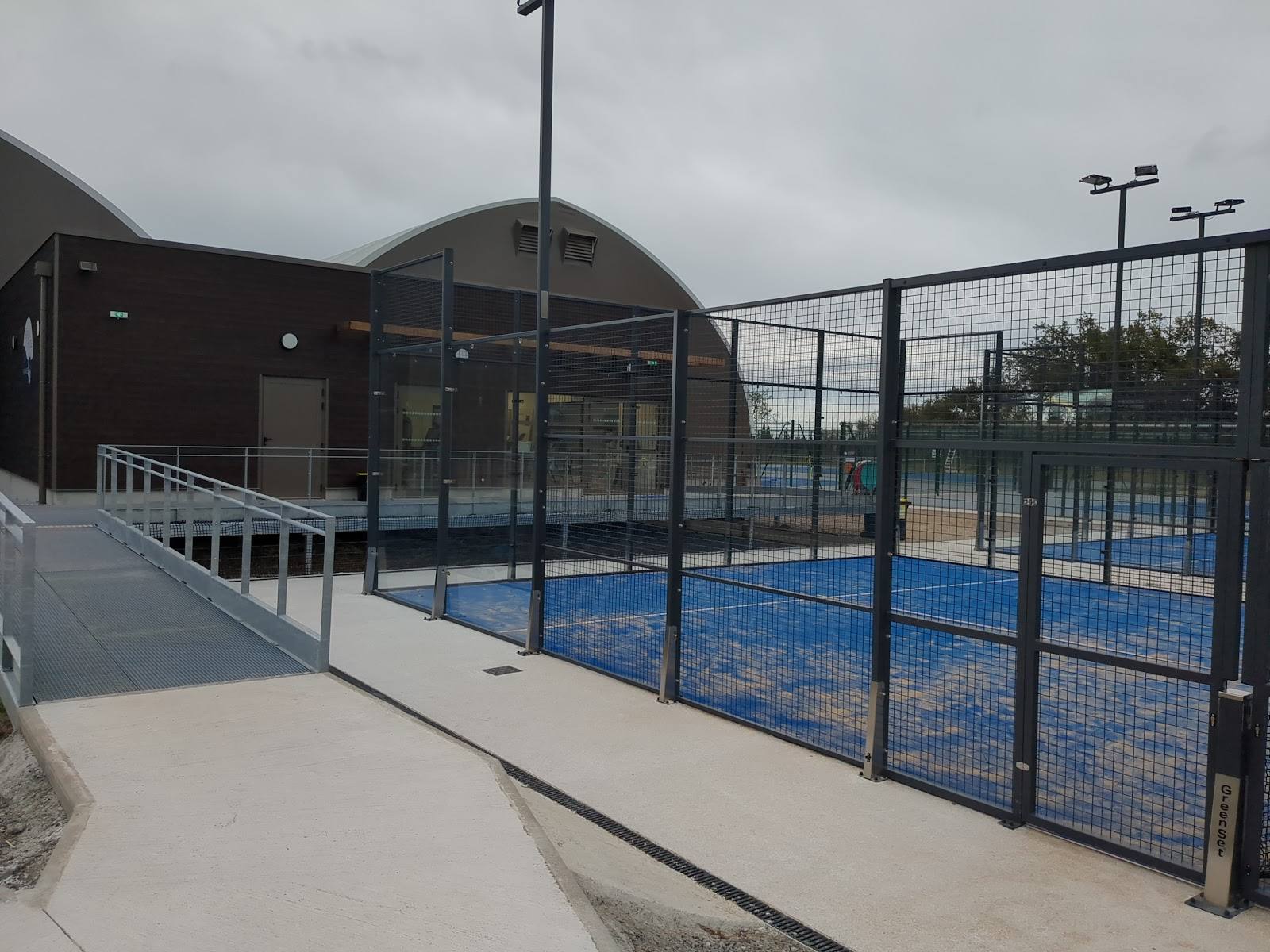 TENNIS PADEL DES FONTAINES