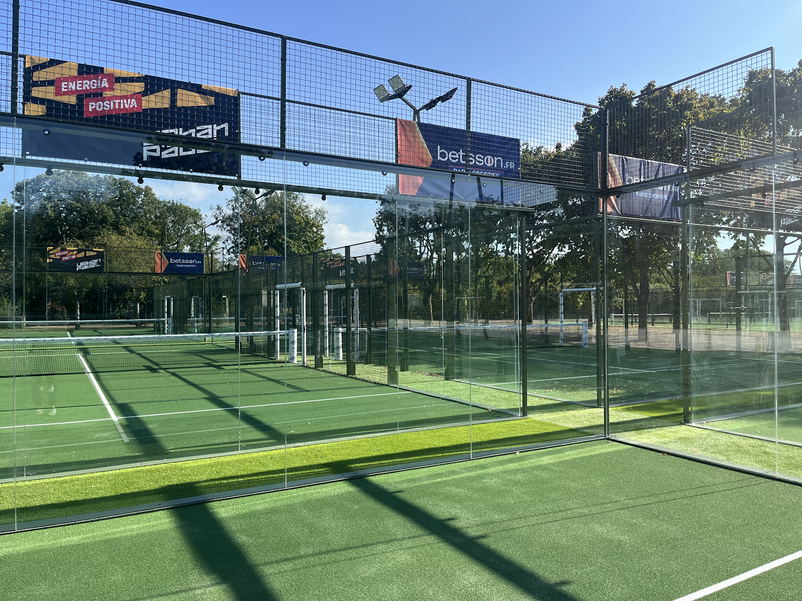 UrbanPadel - Club de Padel Puteaux-Ile
