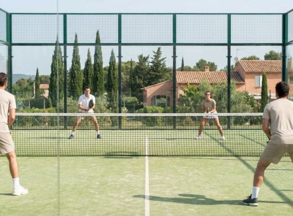 Quel équipement pour jouer au padel ?